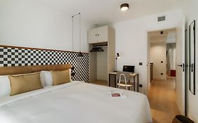 Via Monte Apartments By Olala Homes